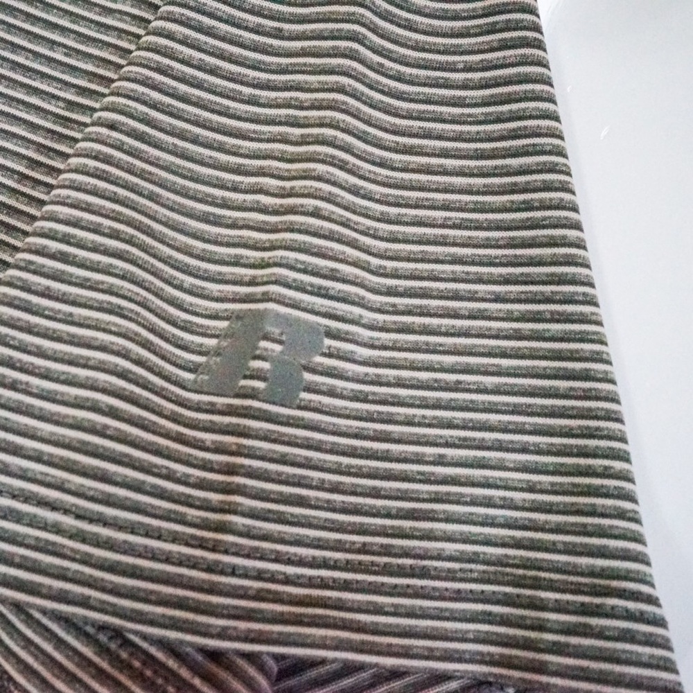 NWOT Russel Performance T-Shirt - Picture 4 of 4